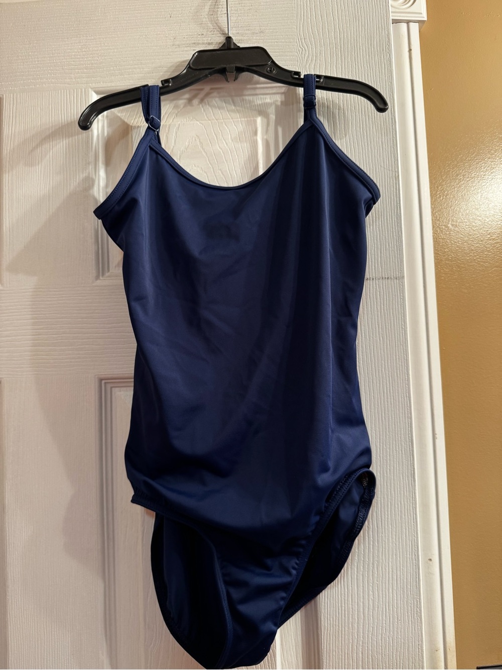 Large child Weissman dance leotard